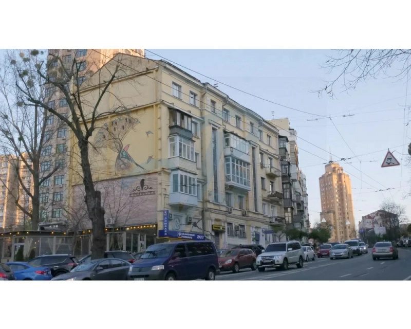 Продаж квартири. 2 rooms, 58 m², 3rd floor/5 floors. 76, Січових Стрільців 76, Київ. 