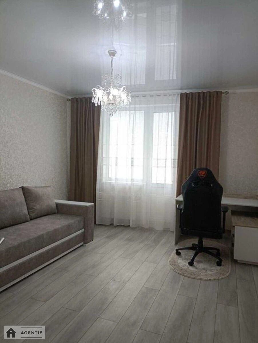 Apartment for rent. 2 rooms, 53 m², 18 floor/29 floors. 17, Kharkivske 17, Kyiv. 