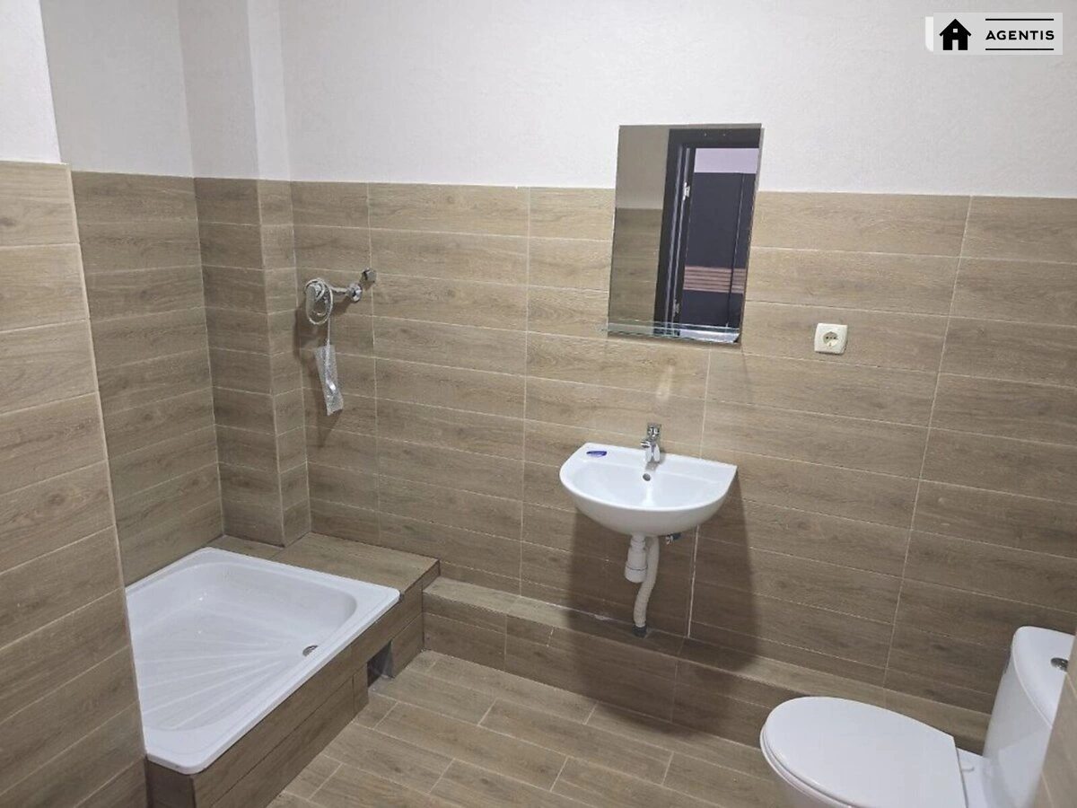 Здам квартиру. 1 room, 35 m², 8th floor/9 floors. 12, Романа Шухевича просп. (Генерала Ватутіна), Київ. 