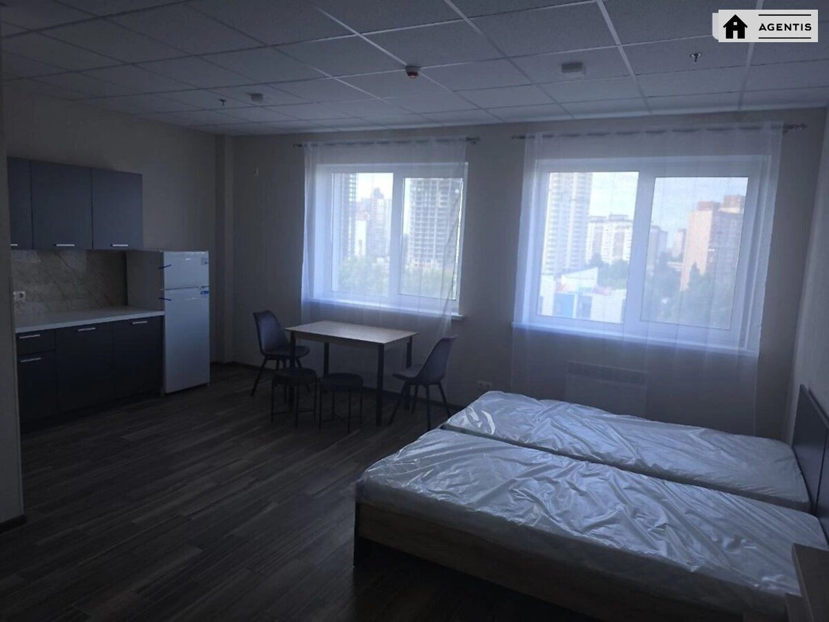 Здам квартиру. 1 room, 35 m², 8th floor/9 floors. 12, Романа Шухевича просп. (Генерала Ватутіна), Київ. 