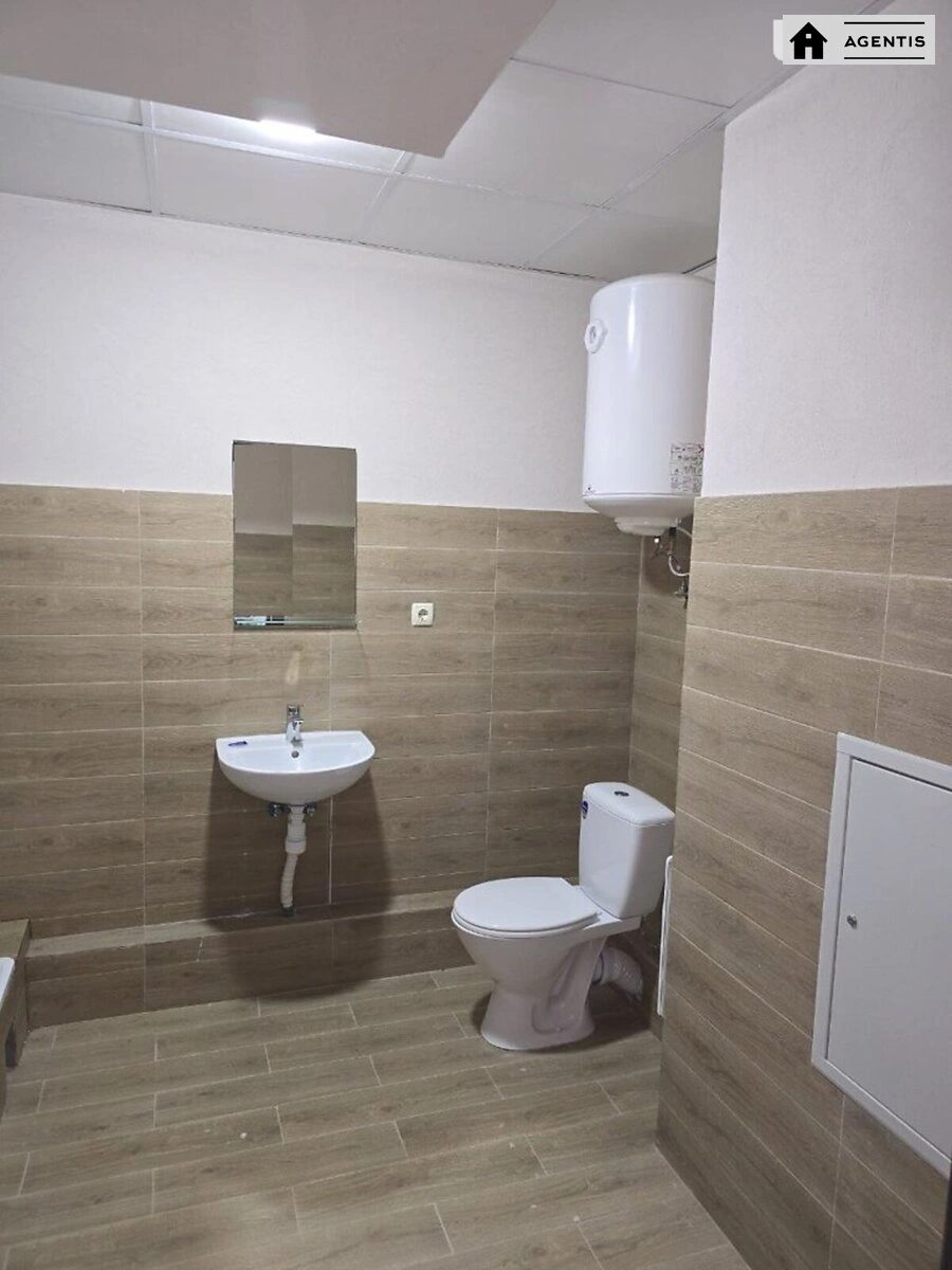 Сдам квартиру. 1 room, 35 m², 8th floor/9 floors. 12, Романа Шухевича просп. (Генерала Ватутіна), Киев. 