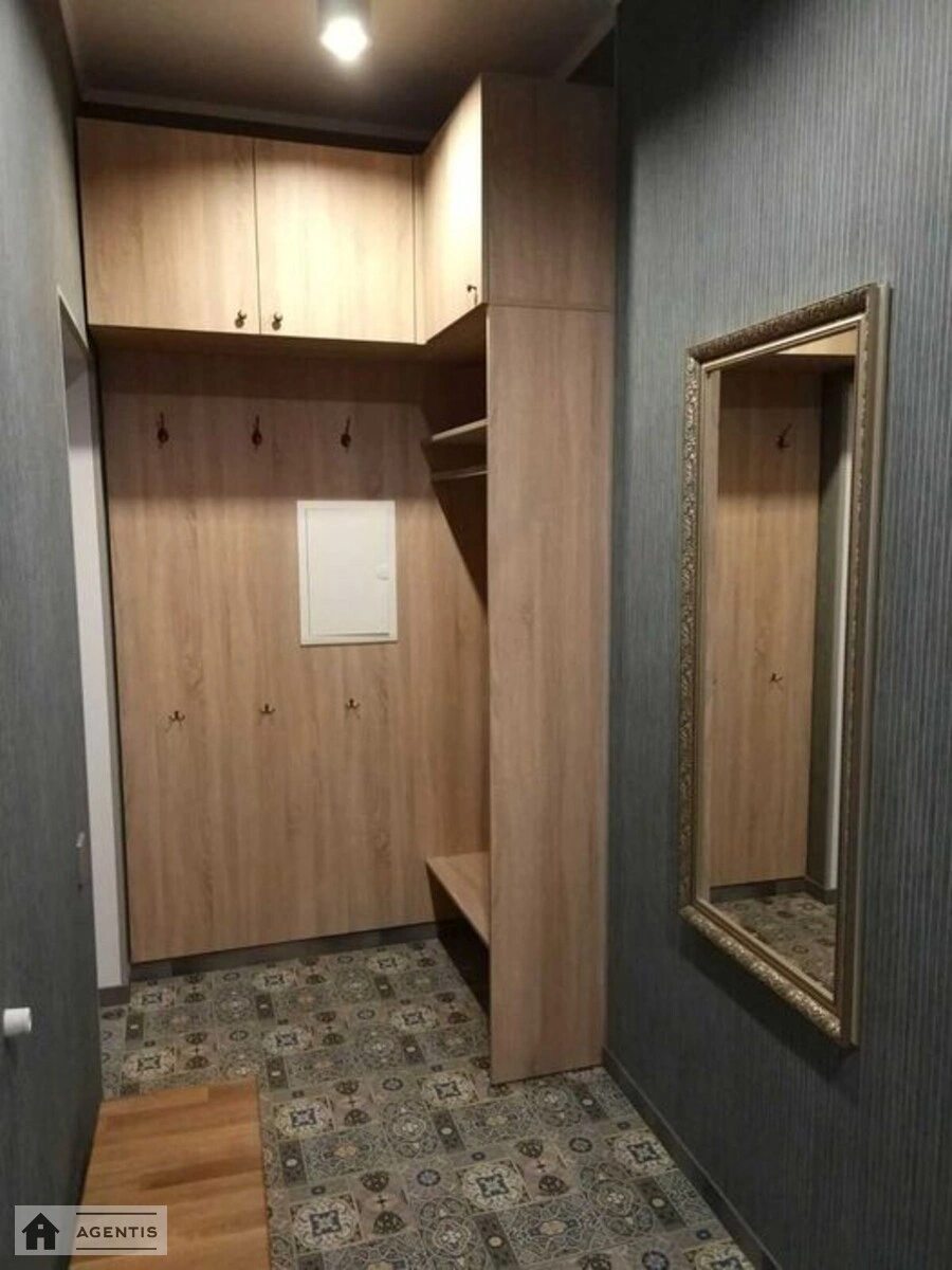 Сдам квартиру. 1 room, 44 m², 16 floor/25 floors. Шевченковский район, Киев. 