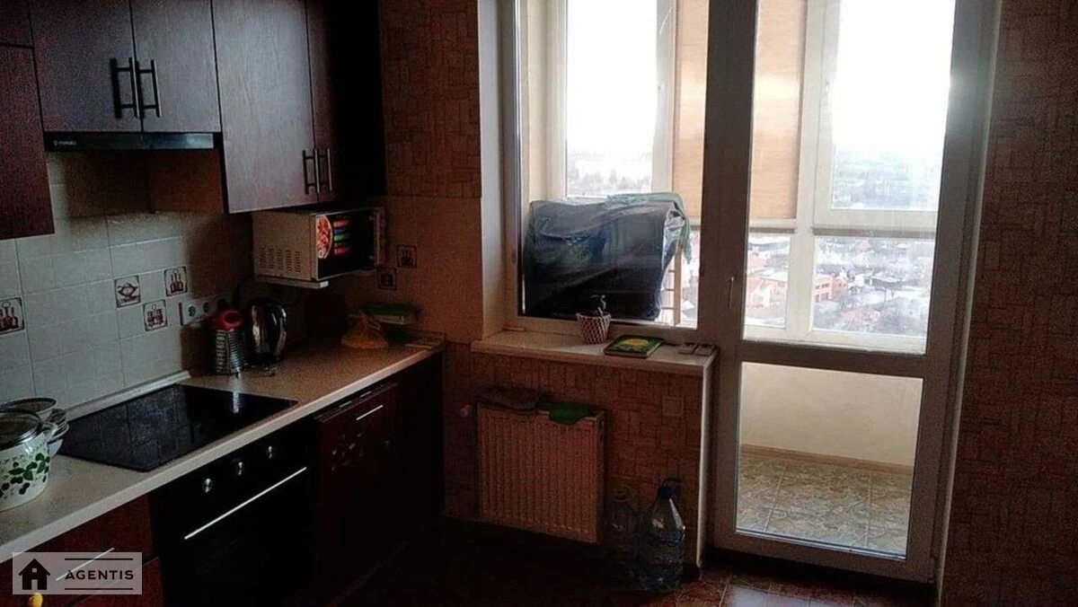 Apartment for rent. 2 rooms, 62 m², 24 floor/26 floors. 2, Novopolova 2, Kyiv. 