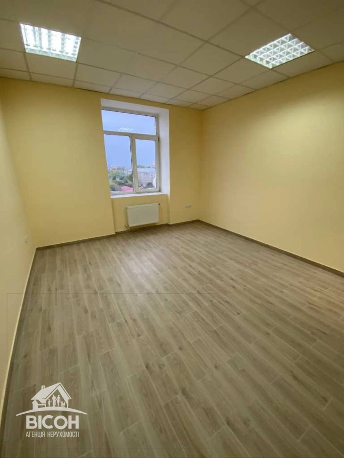 Real estate for sale for commercial purposes. 19 m², 9th floor/10 floors. Tsentr, Ternopil. 