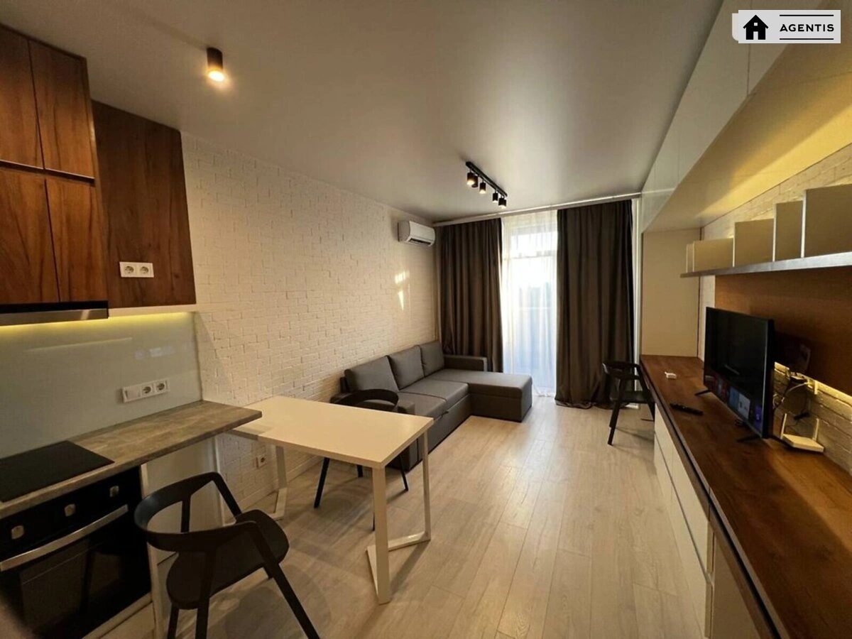 Apartment for rent. 1 room, 30 m², 3rd floor/24 floors. 100, Vasylkivska 100, Kyiv. 