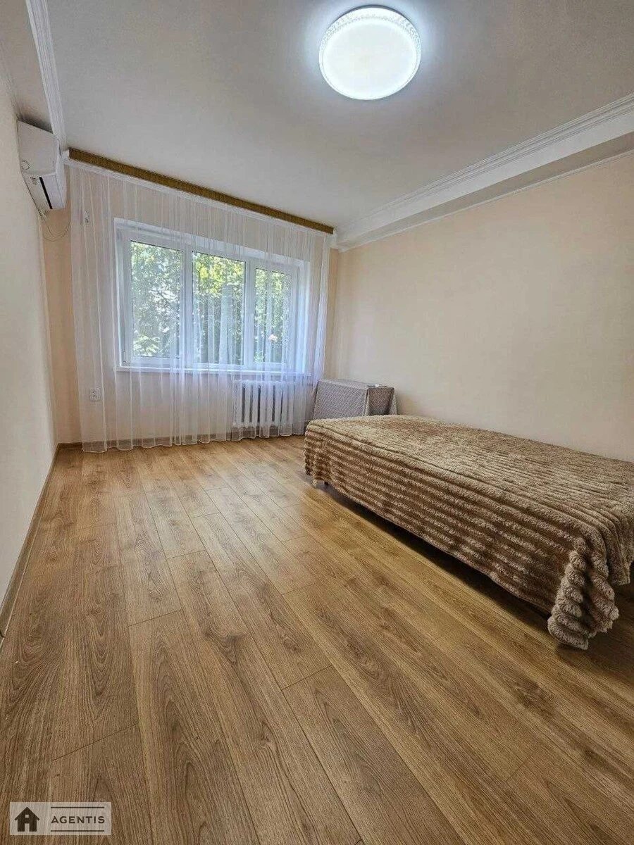 Здам квартиру. 2 rooms, 46 m², 2nd floor/5 floors. 9, Дарницький 9, Київ. 