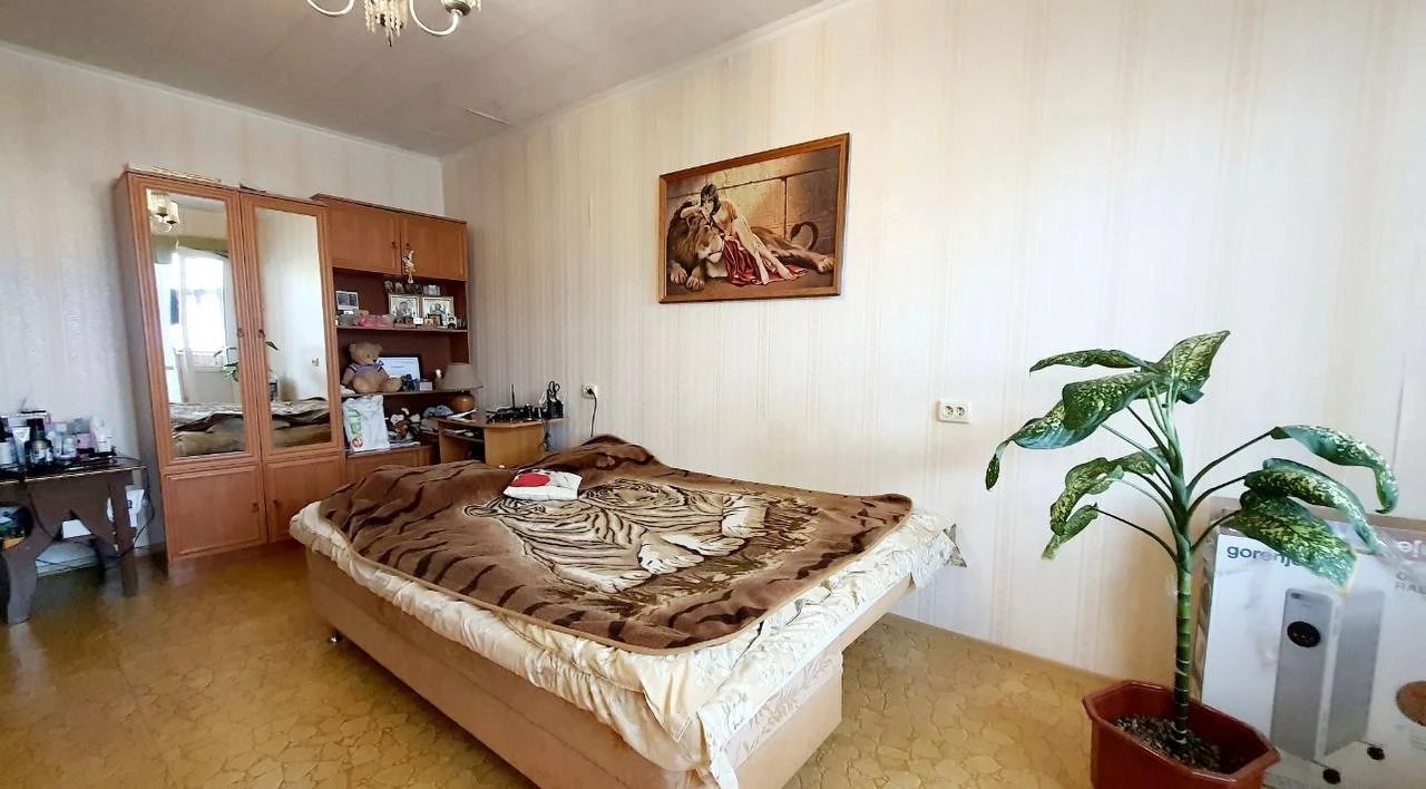 Apartments for sale. 1 room, 34 m², 9th floor/9 floors. Hlushko Ak, Odesa. 