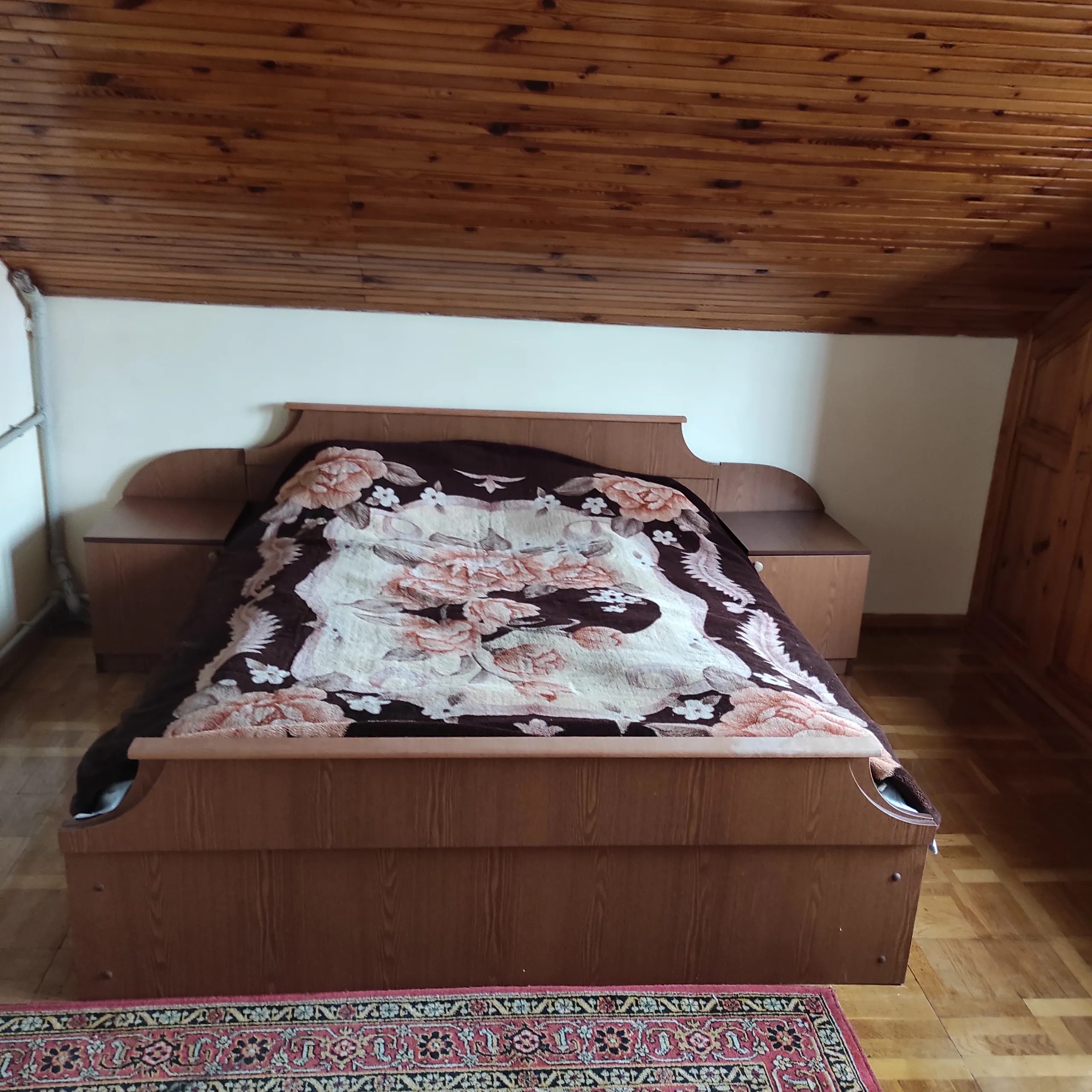 Здам подобово окреме житло. 4 rooms, 250 m². 20 линия, Київ. 