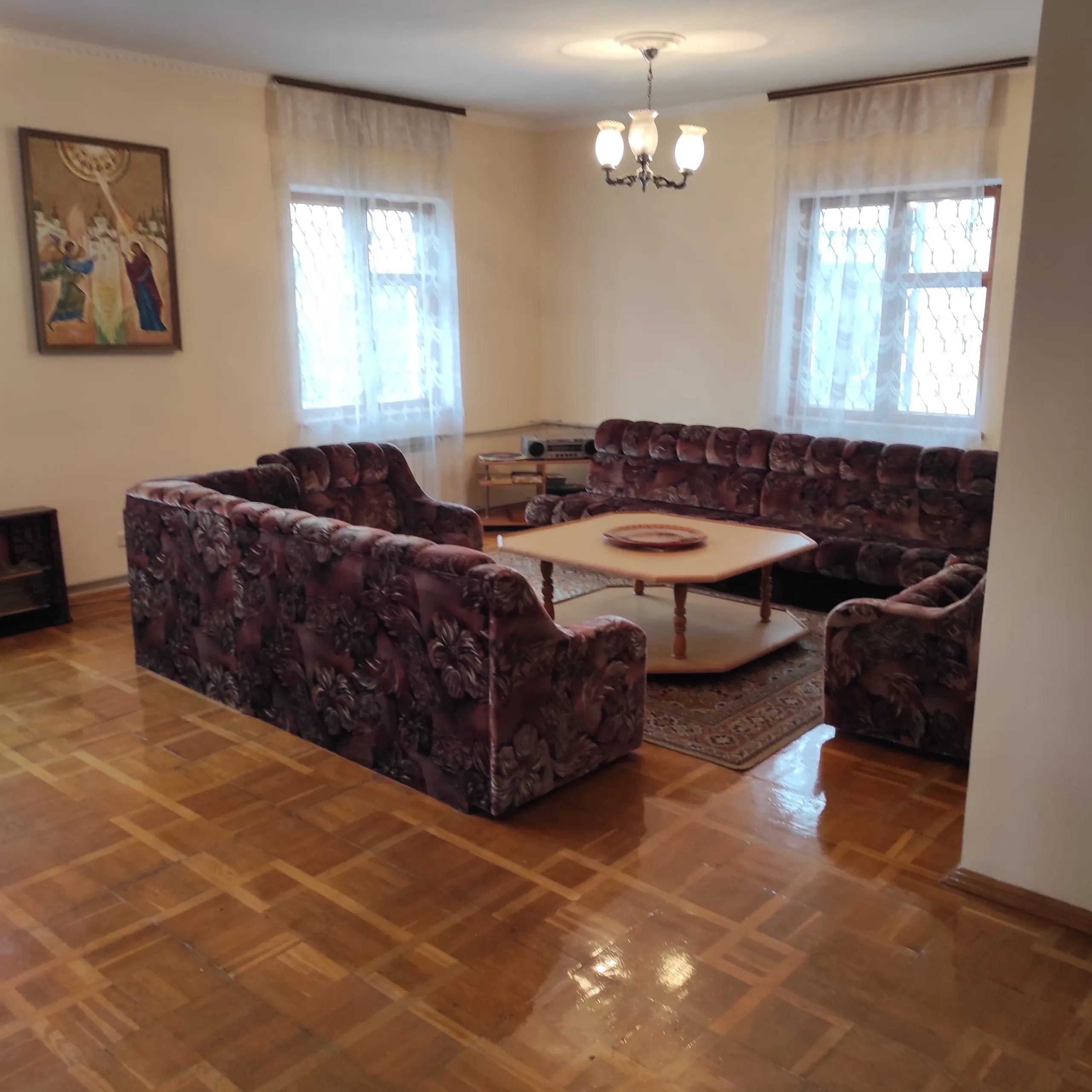 Здам подобово окреме житло. 4 rooms, 250 m². 20 линия, Київ. 
