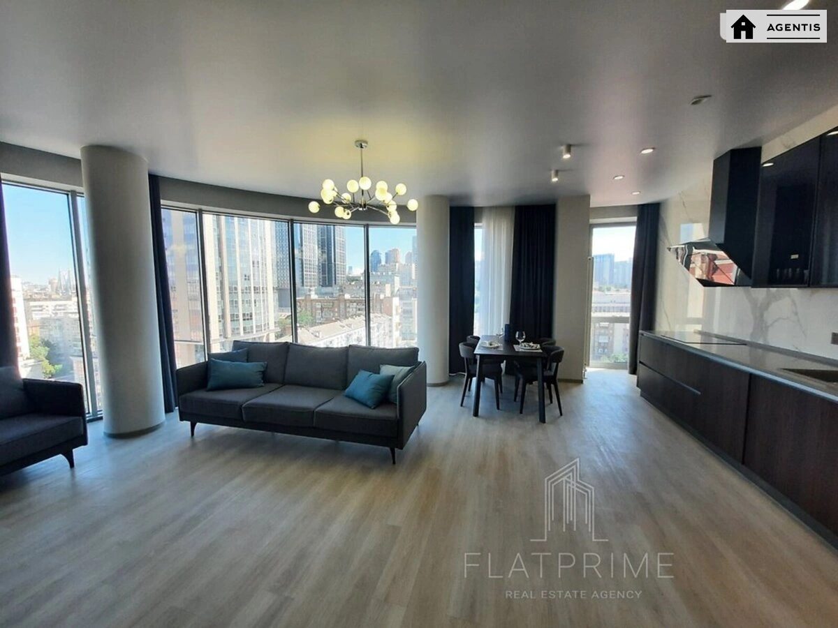 Здам квартиру. 3 rooms, 138 m², 4th floor/24 floors. Антоновича вул. (Горького), Київ. 