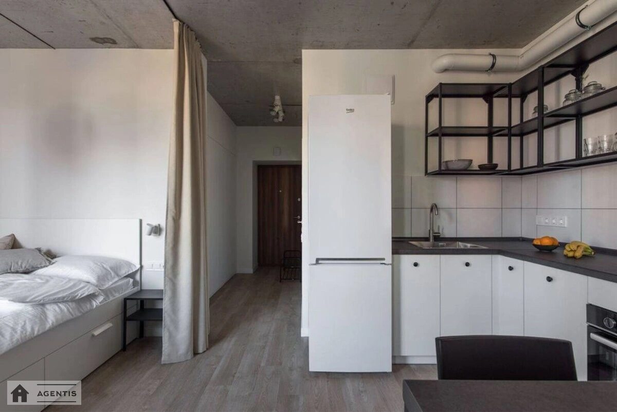 Apartment for rent. 1 room, 35 m², 13 floor/26 floors. Pravdy, Kyiv. 
