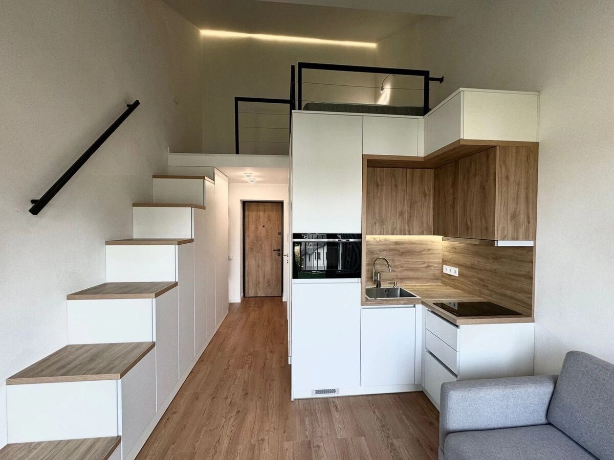Apartment for rent. 1 room, 29 m², 4th floor/4 floors. Buchanska 4, Kyiv. 
