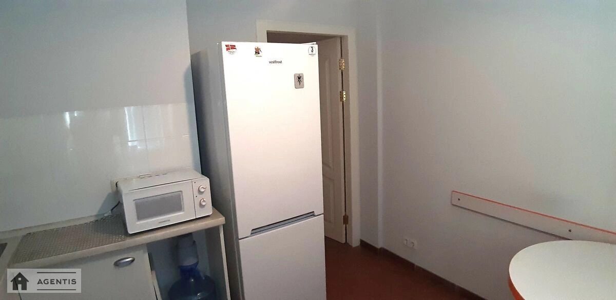 Здам квартиру. 2 rooms, 60 m², 2nd floor/5 floors. 19, Іоанна Павла ІІ вул. (Патріса Лумумби), Київ. 