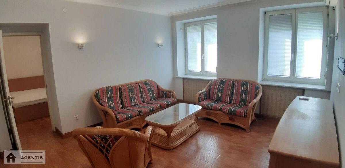 Apartment for rent. 2 rooms, 60 m², 2nd floor/5 floors. 19, Ioanna Pavla II vul. Patrisa Lumumby, Kyiv. 