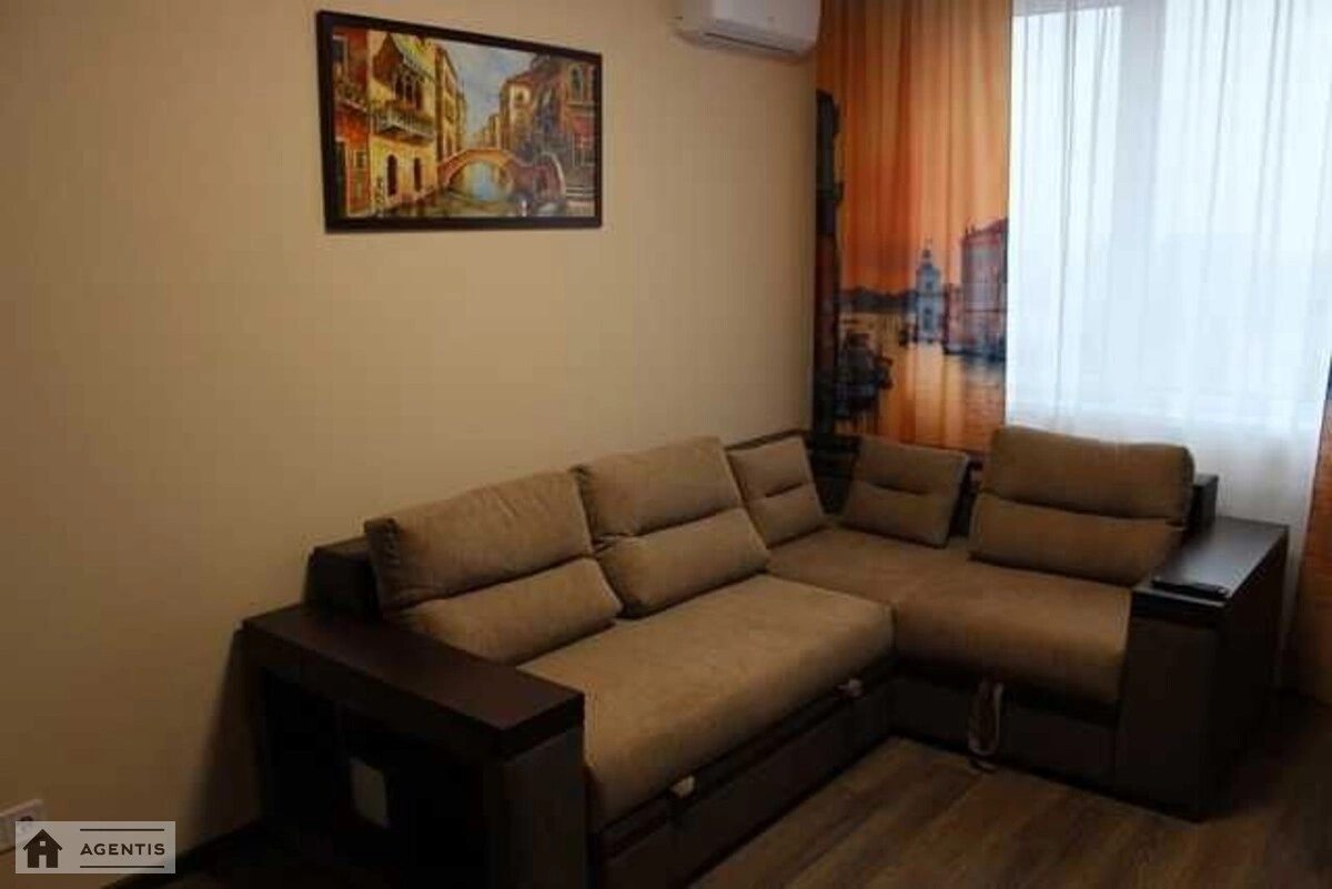 Apartment for rent. 1 room, 40 m², 22 floor/25 floors. 45, Pravdy 45, Kyiv. 