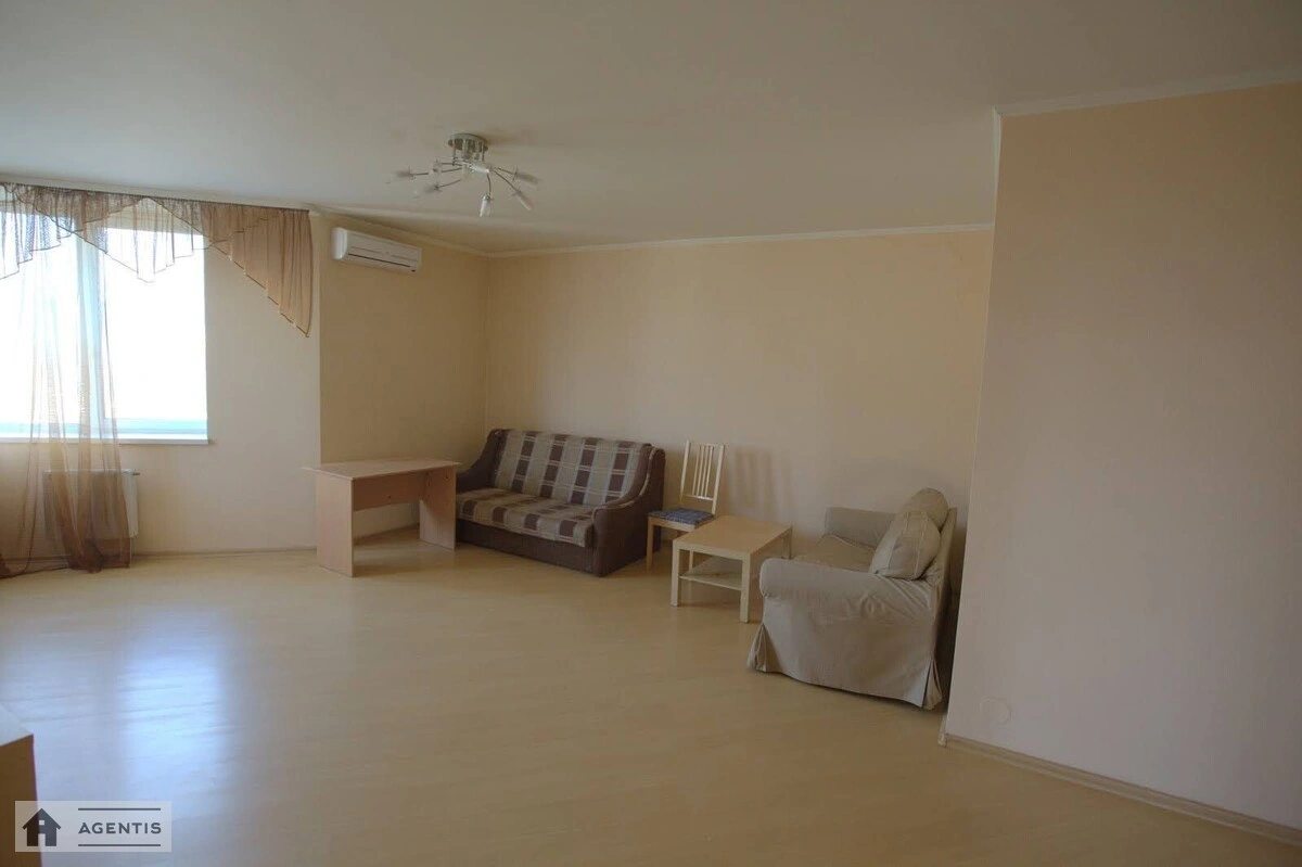 Apartment for rent. 1 room, 73 m², 17 floor/22 floors. 22, Saperno-Slobidska 22, Kyiv. 