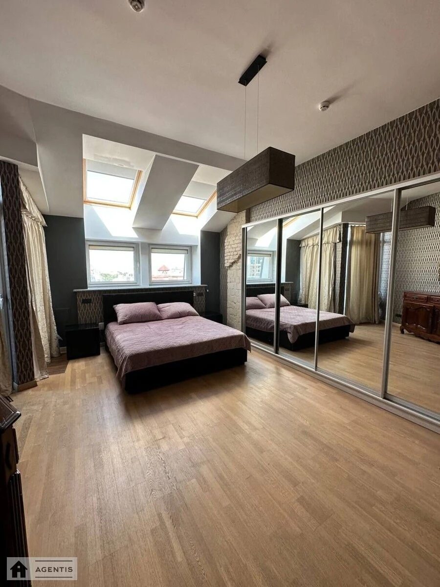 Apartment for rent. 4 rooms, 186 m², 5th floor/5 floors. 18, Kruglouniversytetska 18, Kyiv. 