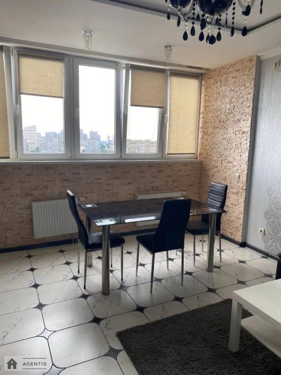 Сдам квартиру. 1 room, 48 m², 22 floor/25 floors. 12, Наталії Ужвій вул., Киев. 