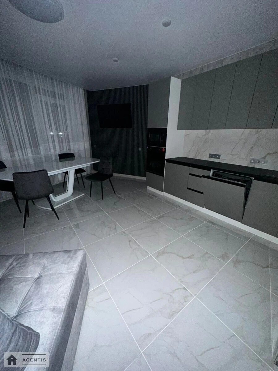 Apartment for rent. 2 rooms, 85 m², 6th floor/25 floors. 11, Beresteyskyy prov. Brest-Lytovskyy, Kyiv. 