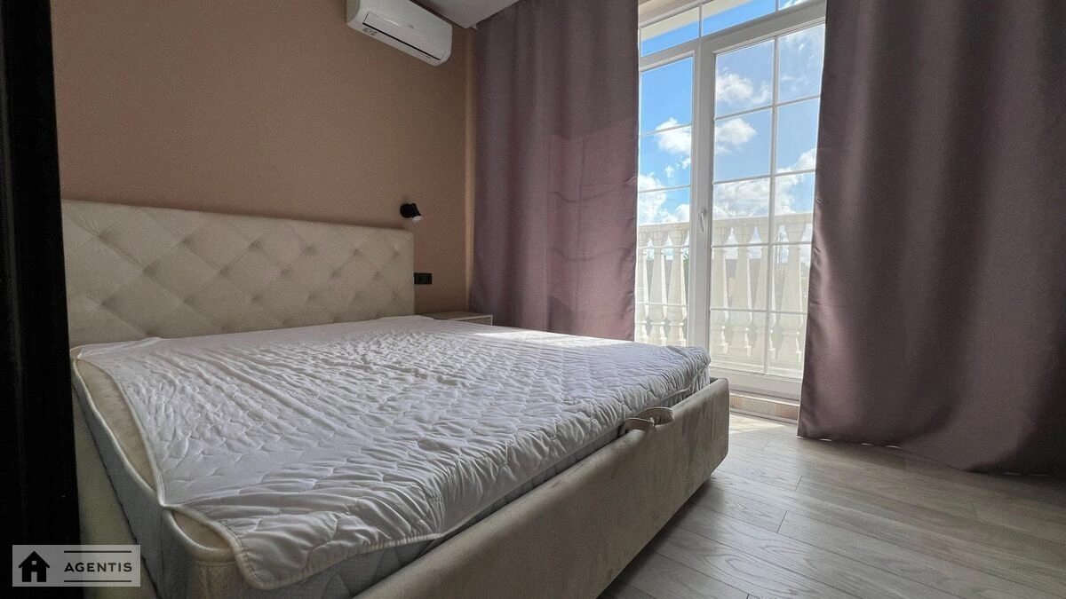 Apartment for rent. 1 room, 38 m², 3rd floor/21 floors. 24, Mykhayla Maksymovycha vul. Onufriya Trutenka, Kyiv. 