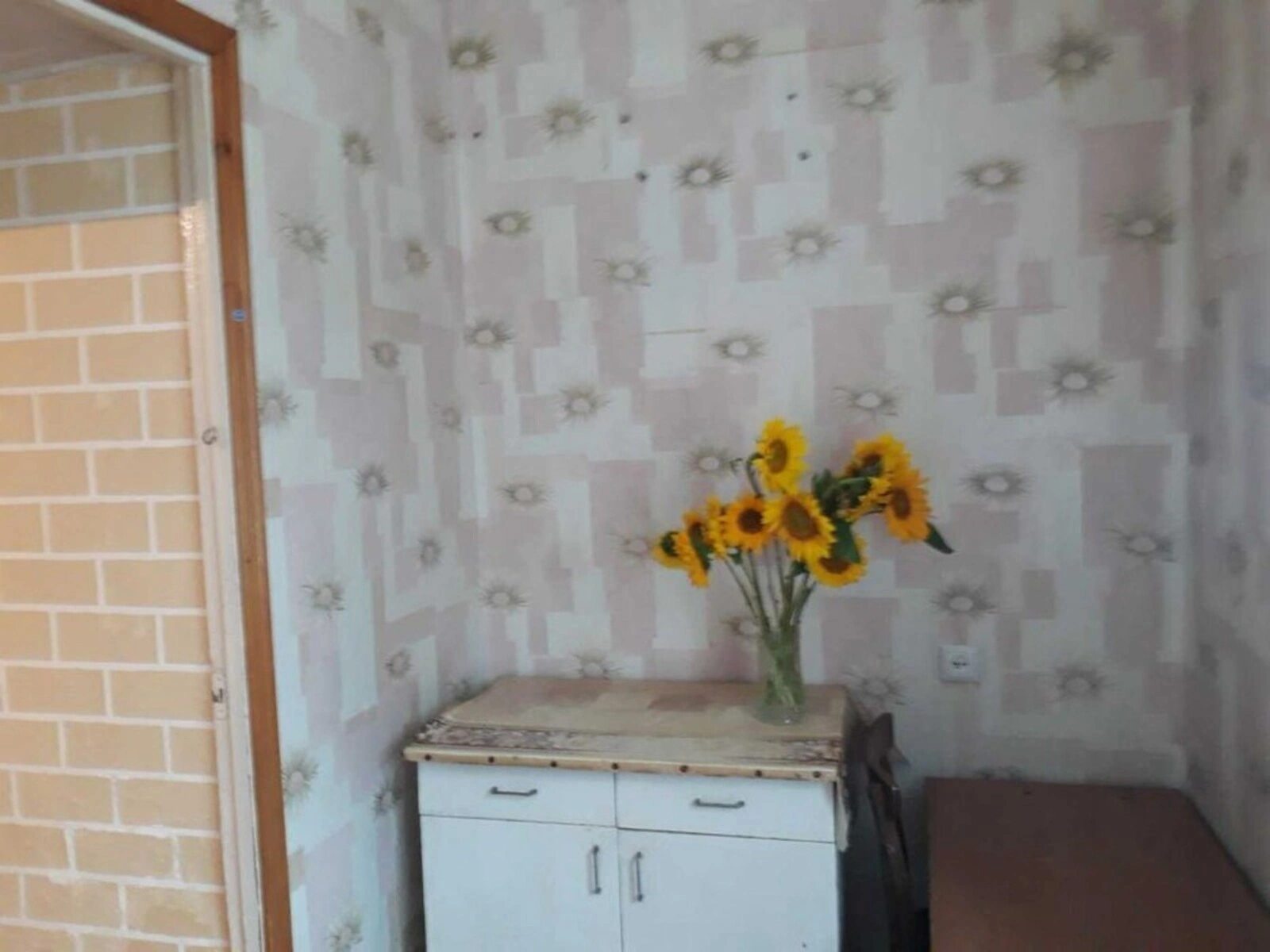 Apartments for sale 1 room, 24 m², 2nd fl./5 floors. Halytska vul., Ternopil. 