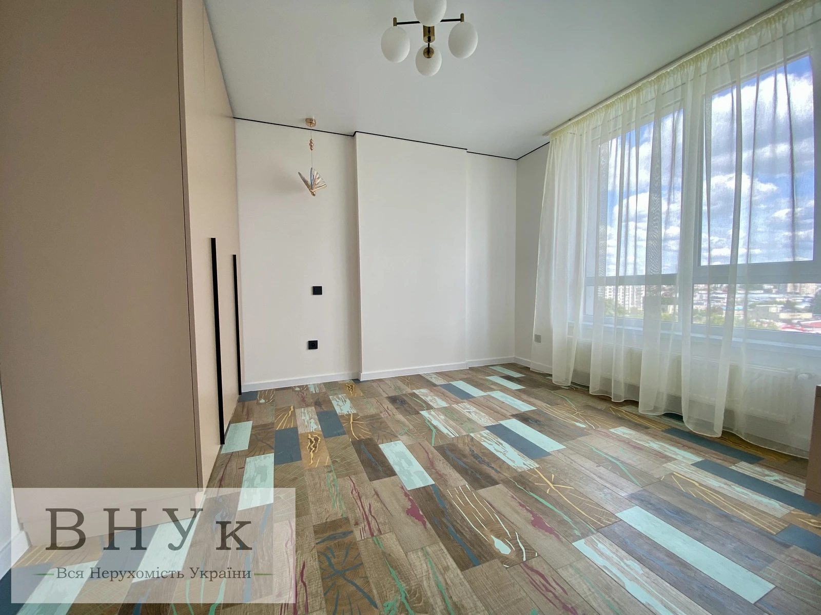 Apartments for sale. 2 rooms, 53 m², 9th floor/10 floors. Pro vulok Tsehelnyy, Ternopil. 
