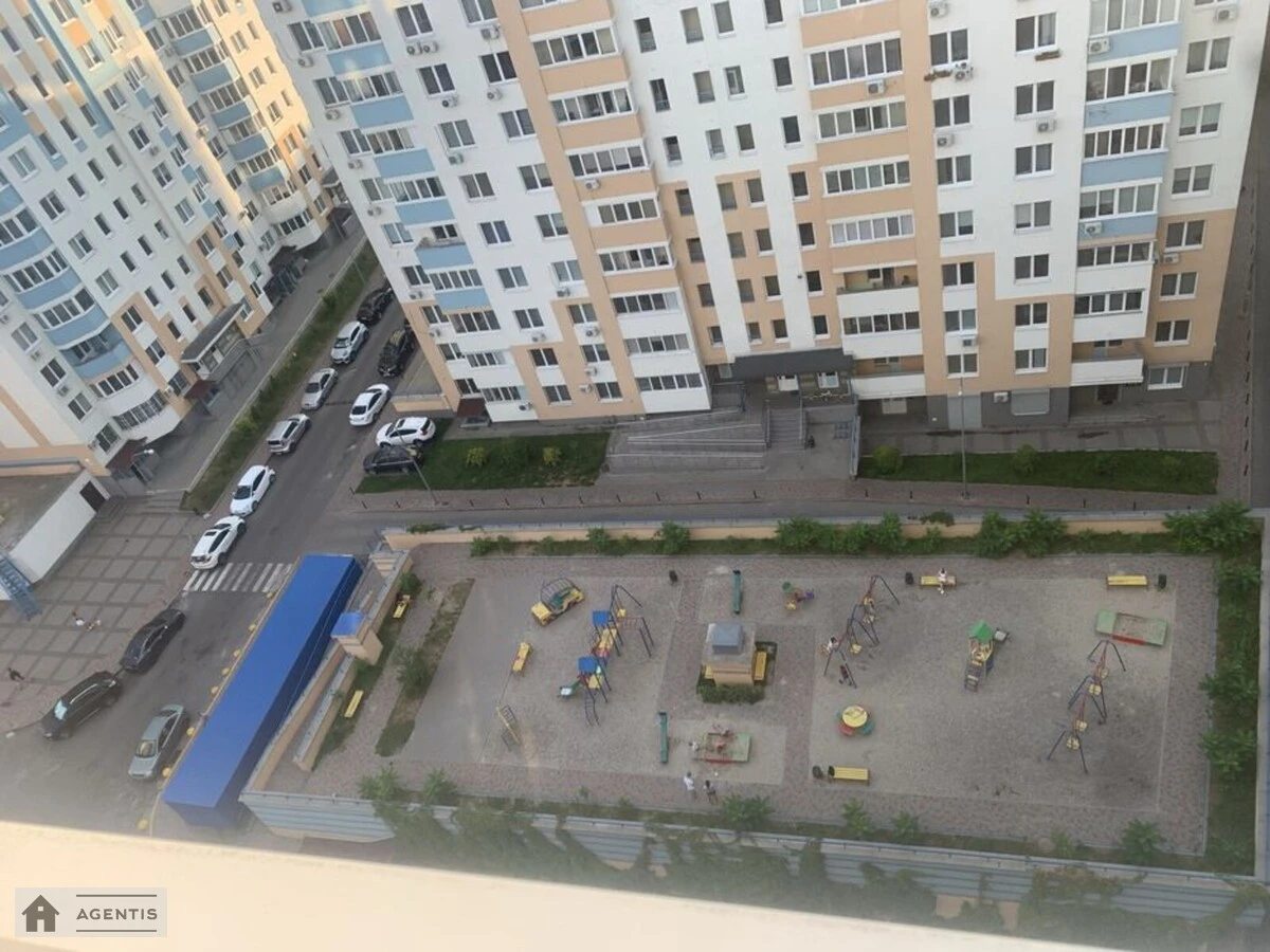 Сдам квартиру. 1 room, 45 m², 14 floor/17 floors. Сергія Данченка вул., Киев. 