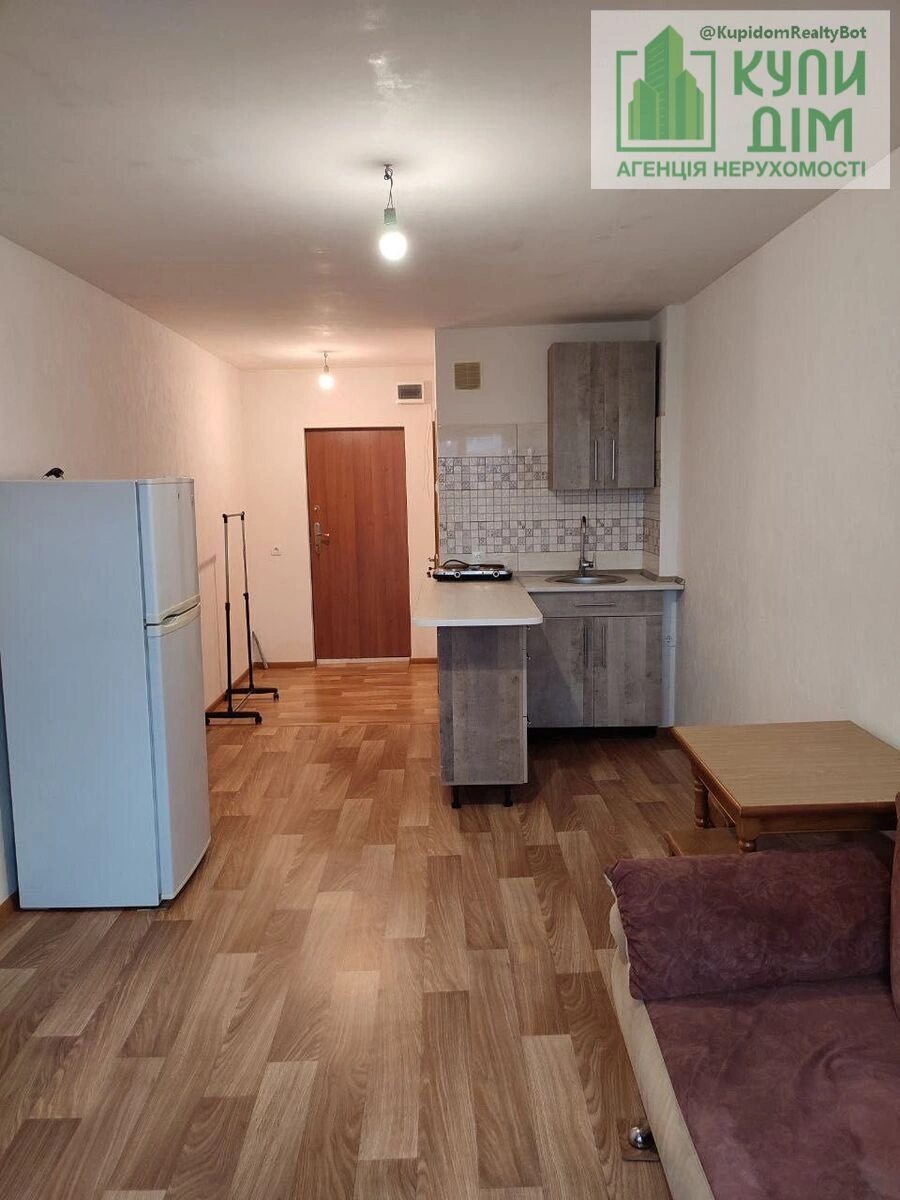 Продаж квартири. 1 room, 22 m², 8th floor/9 floors. 21, Університецький проспект, Кропивницький. 
