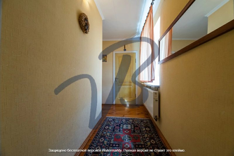 House for sale. 5 rooms, 290 m², 3 floors. 22, Chubarya, Baryshevka. 