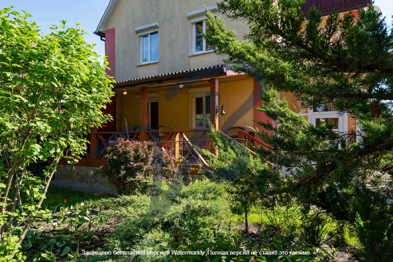 House for sale. 5 rooms, 290 m², 3 floors. 22, Chubarya, Baryshevka. 