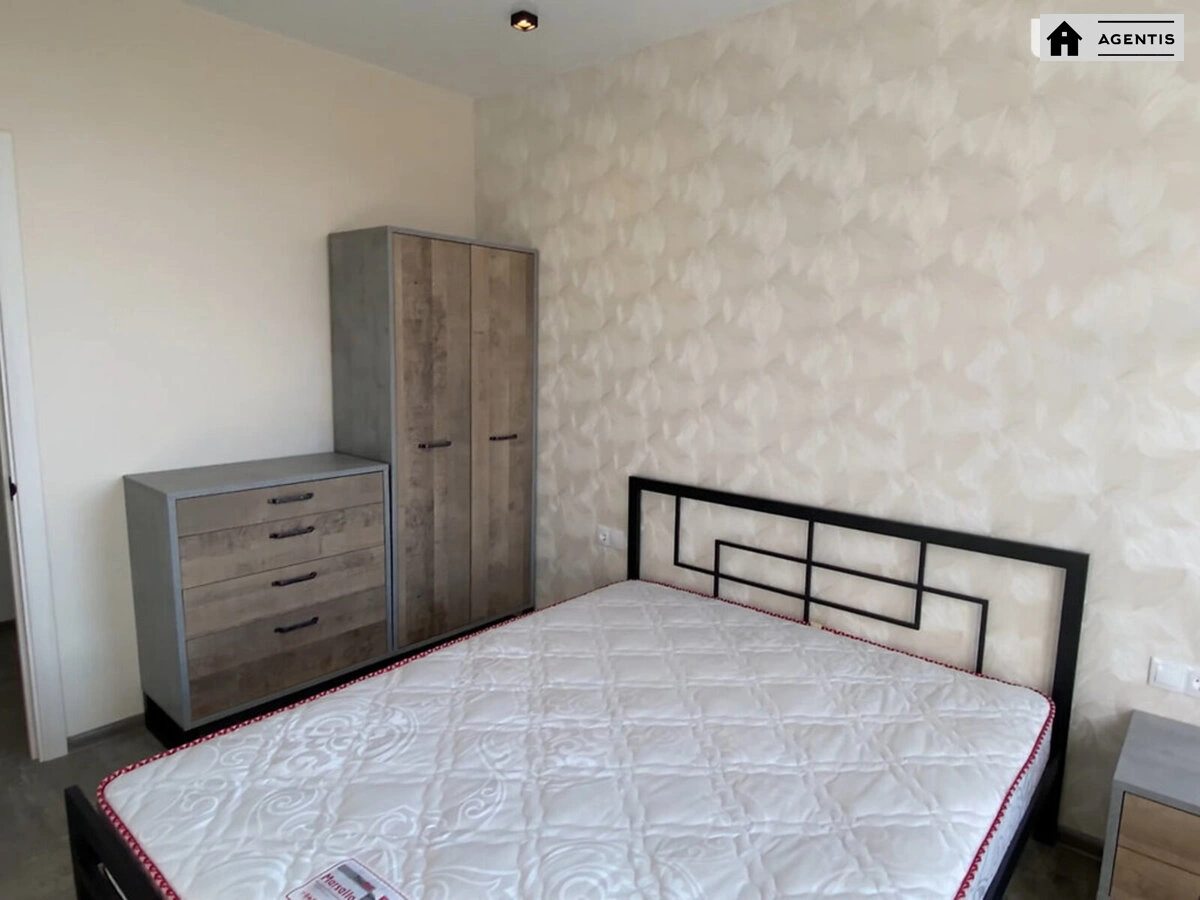Apartment for rent. 2 rooms, 44 m², 5th floor/10 floors. 2, Rodyny Kistyakivskykh vul., Kyiv. 