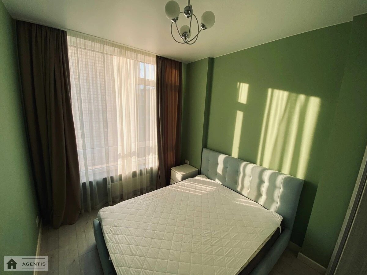 Сдам квартиру. 2 rooms, 45 m², 6th floor/23 floors. 68, Жилянская 68, Киев. 