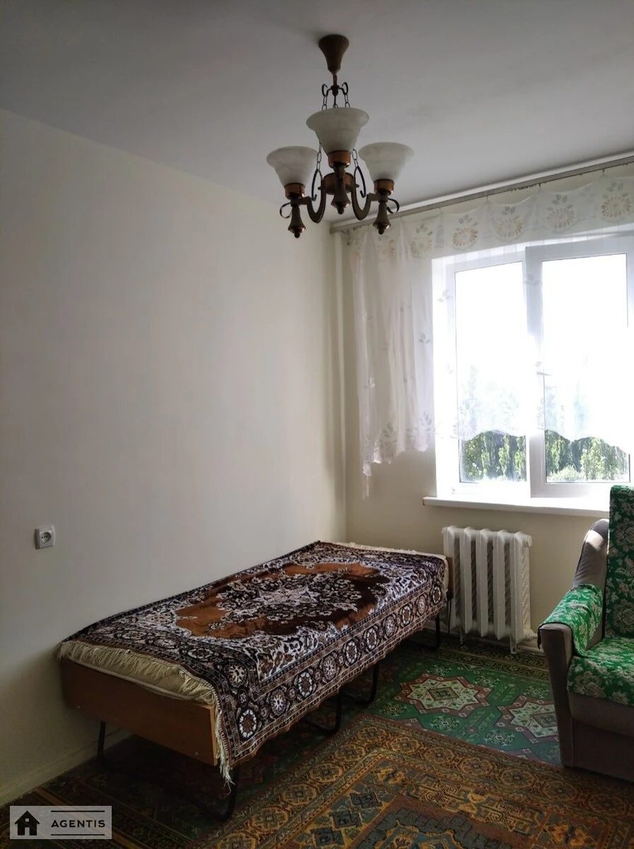 Apartment for rent. 2 rooms, 42 m², 9th floor/9 floors. Anatoliya Solovyanenka vul. Oleksandra Boychenka, Kyiv. 