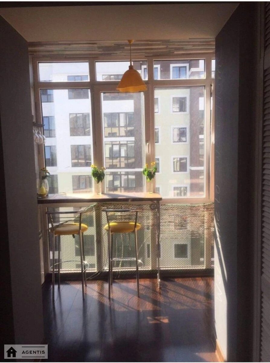 Сдам квартиру. 1 room, 42 m², 9th floor/12 floors. 34, Радистов 34, Киев. 