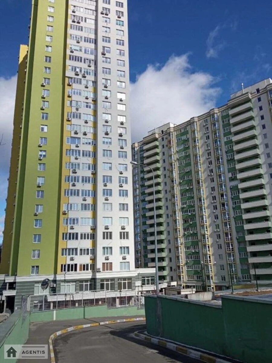 Сдам квартиру. 1 room, 27 m², 7th floor/26 floors. Юрія Іллєнка вул. (Мельникова), Киев. 
