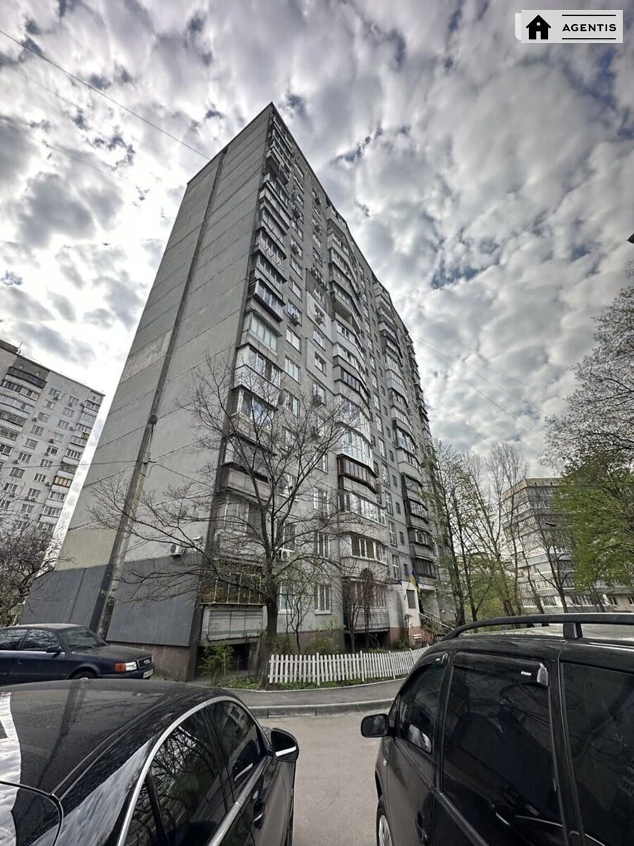 Apartment for rent. 1 room, 36 m², 9th floor/16 floors. 45, Demiyivska 45, Kyiv. 