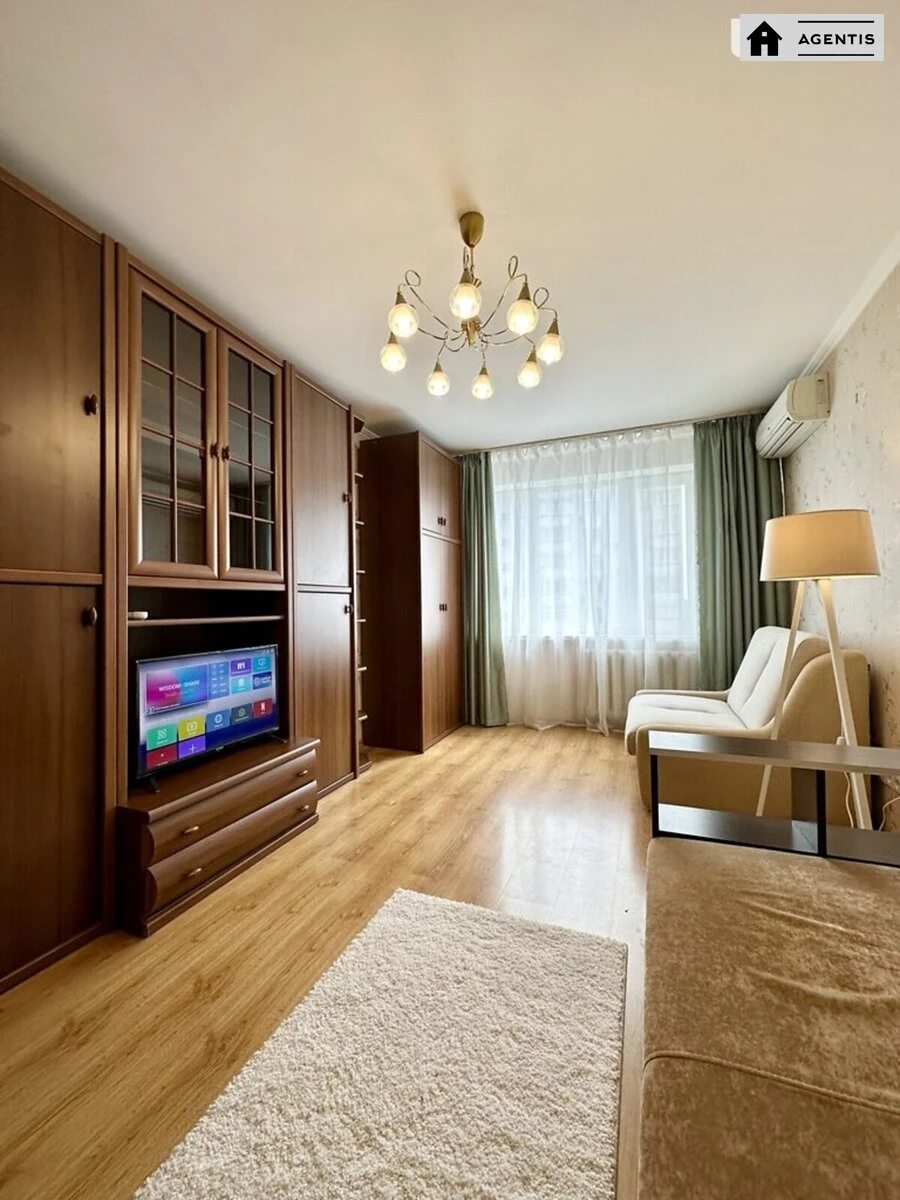 Apartment for rent. 1 room, 36 m², 9th floor/16 floors. 45, Demiyivska 45, Kyiv. 