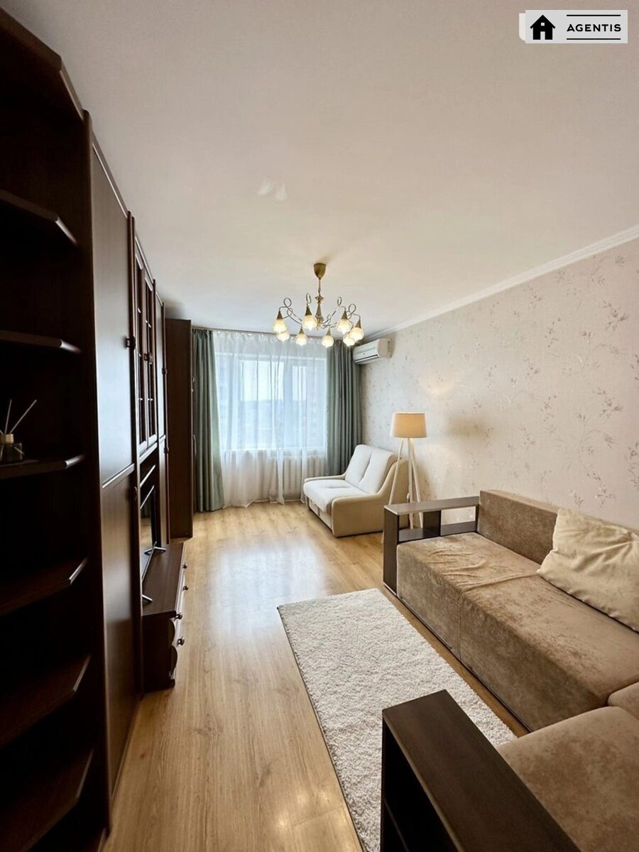 Apartment for rent. 1 room, 36 m², 9th floor/16 floors. 45, Demiyivska 45, Kyiv. 