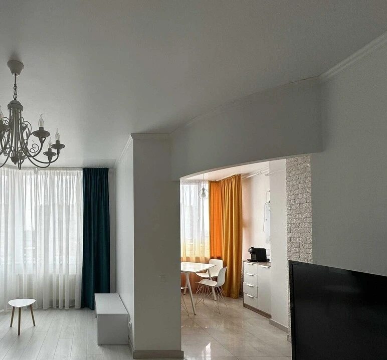 Apartment for rent. 3 rooms, 80 m², 6th floor/9 floors. Zelena , Sofiyivska Borshchahivka. 