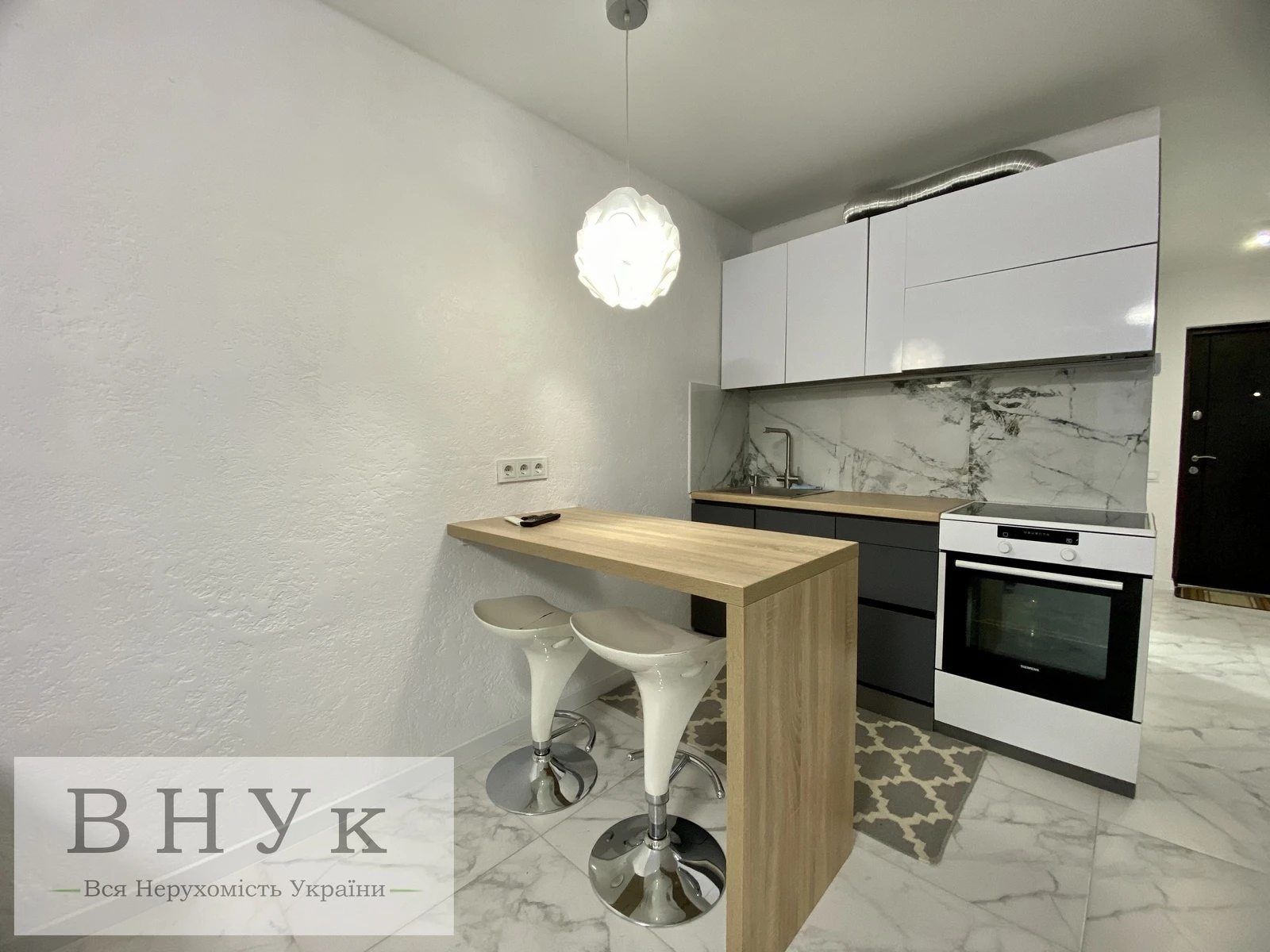 Продаж квартири 1 кімната, 32 m², 2 пов./11 поверхів. Київська вул., Тернопіль. 