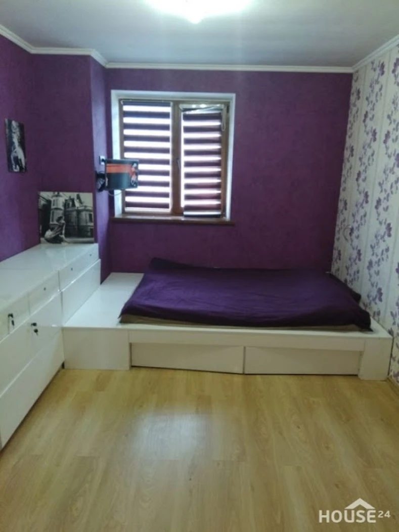 Entire place for rent. 3 rooms, 210 m², 2 floors. 12 lynyya, Kyiv. 