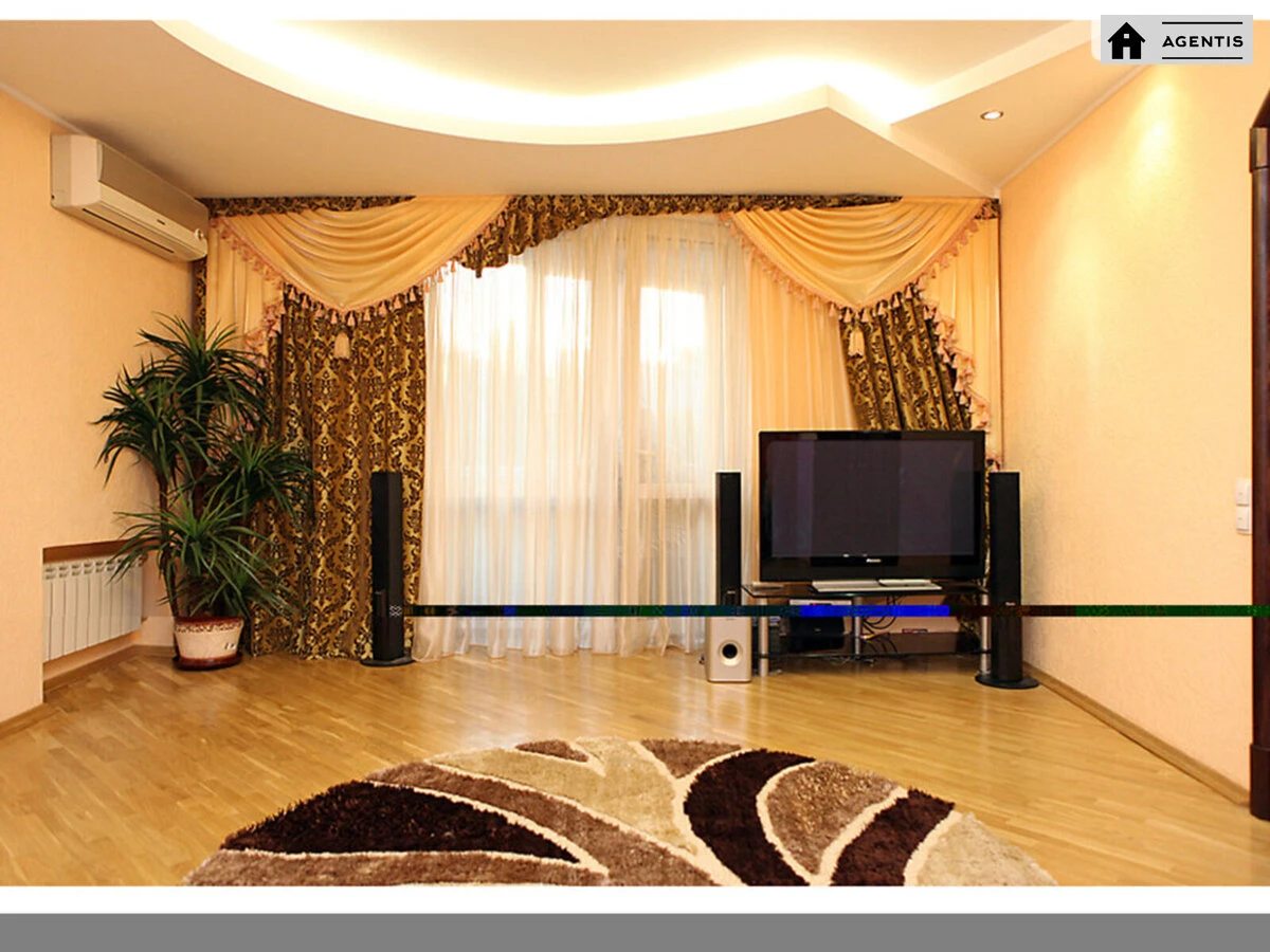 Apartment for rent. 3 rooms, 120 m², 4th floor/18 floors. 3, Mokra vul. Kudryashova, Kyiv. 