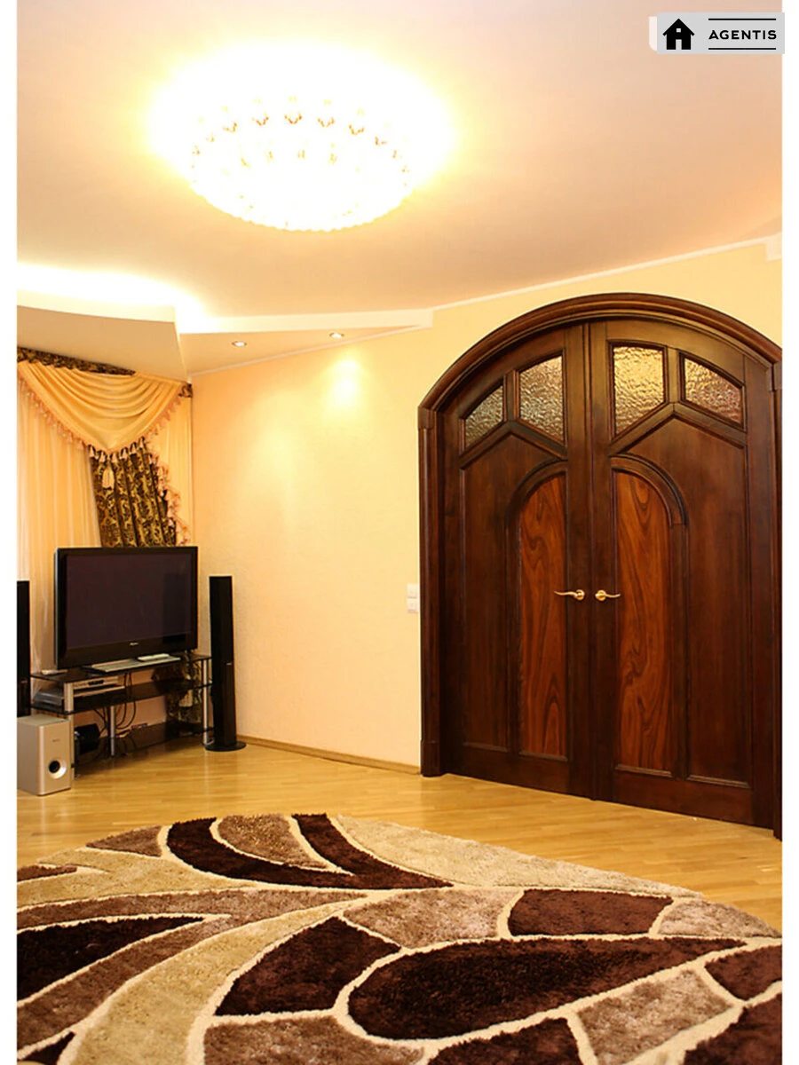 Apartment for rent. 3 rooms, 120 m², 4th floor/18 floors. 3, Mokra vul. Kudryashova, Kyiv. 