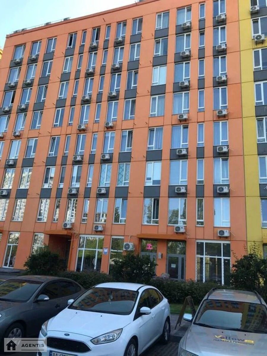 Apartment for rent. 1 room, 34 m², 6th floor/8 floors. Berezneva, Kyiv. 