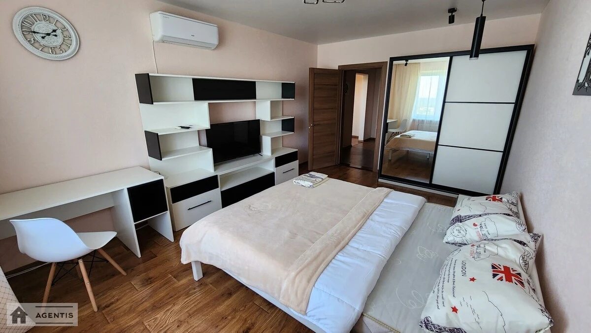 Сдам квартиру. 1 room, 49 m², 20 floor/25 floors. Ревуцкого, Киев. 