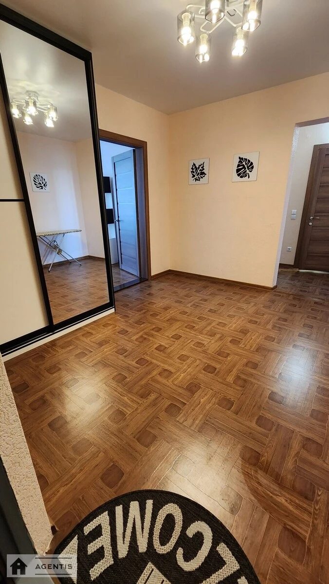 Здам квартиру. 1 room, 49 m², 20 floor/25 floors. Ревуцького, Київ. 