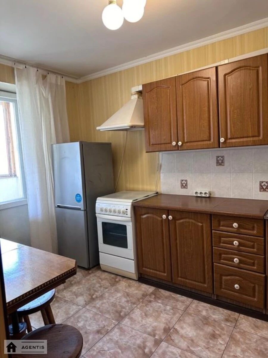 Apartment for rent. 1 room, 36 m², 3rd floor/15 floors. 91, Antonovycha vul. Horkoho, Kyiv. 