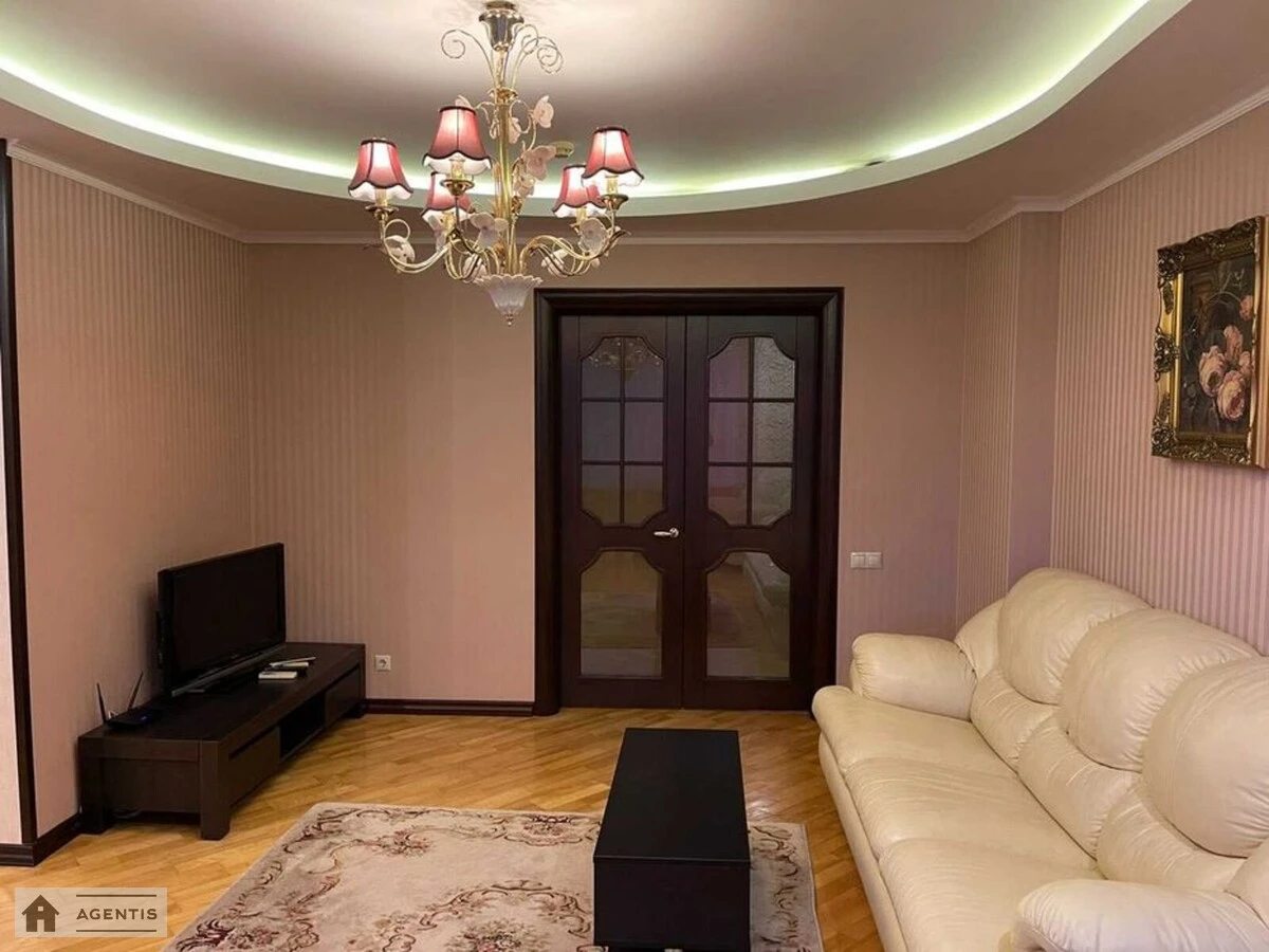 Apartment for rent. 2 rooms, 80 m², 21 floor/30 floors. 1, Dniprovska embankment 1, Kyiv. 