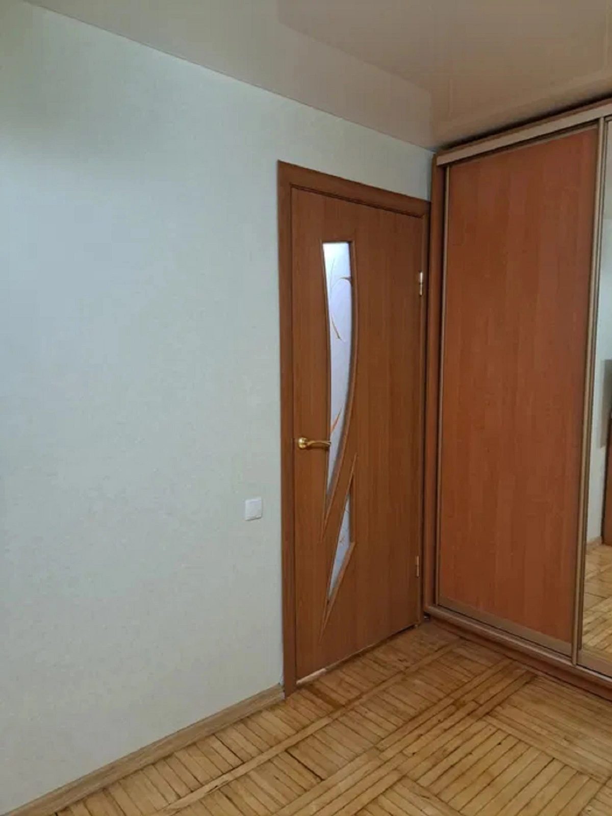 Продаж квартири. 1 room, 28 m², 4th floor/9 floors. 17, Глушко Академика пр., Одеса. 
