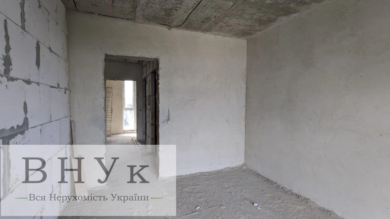 Продаж квартири 2 кімнати, 86 m², 3 пов./4 поверхи. Козацька вул., Тернопіль. 